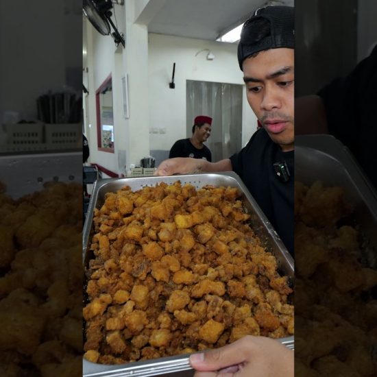 Nemu bakso pake tetelan jando goreng di Bogor!!